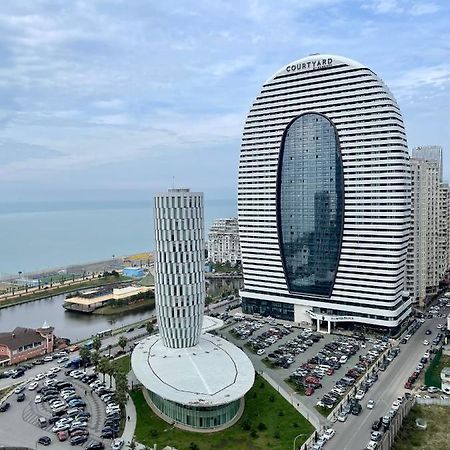 Cozy City Apartments In Orbi Batumi Exterior photo